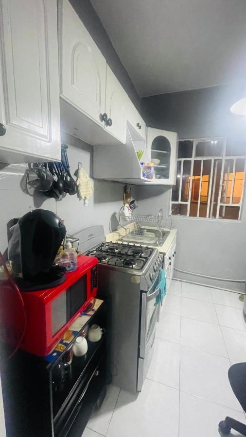 Hostal Letys Place Emilio Мехико Экстерьер фото
